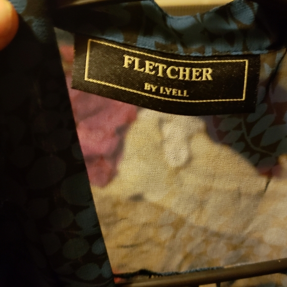 Spring blouse - Picture 6 of 11